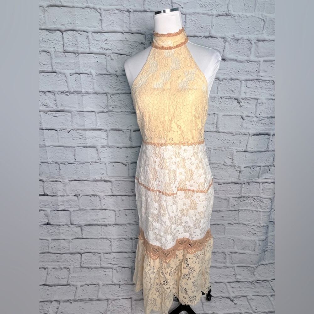 Foxiedox Amelia halter mock neck lace dress new with tag size medium